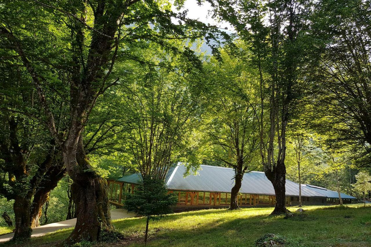 Tara Inn Resort Bastasi エクステリア 写真
